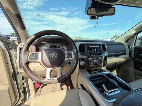 Used 2018 RAM 1500 Laramie Longhorn w/ Longhorn Southfork Package AWD/4WD image 14