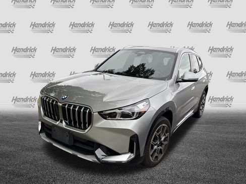 Used 2023 BMW X1 xDrive28i w/ Premium Package AWD/4WD image 5
