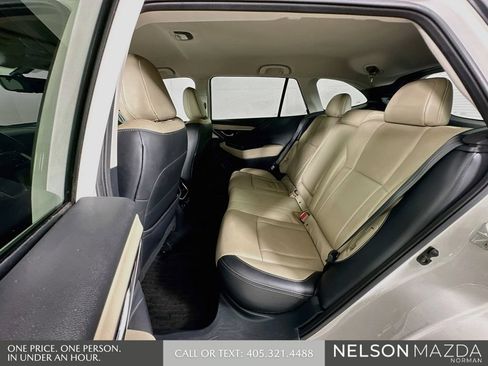 Used 2022 Subaru Outback Limited AWD/4WD image 22