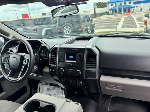 Used 2018 Ford F150 XLT RWD image 6