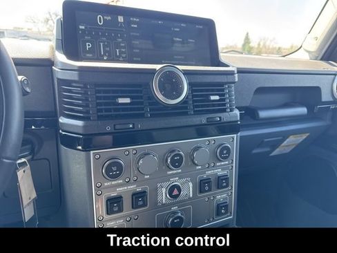 Used 2025 INEOS Grenadier AWD/4WD image 14