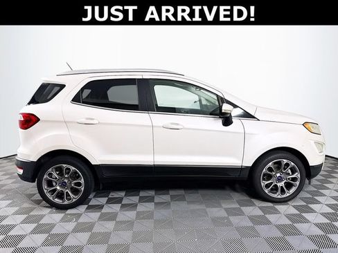 Used 2018 Ford EcoSport Titanium FWD image 9