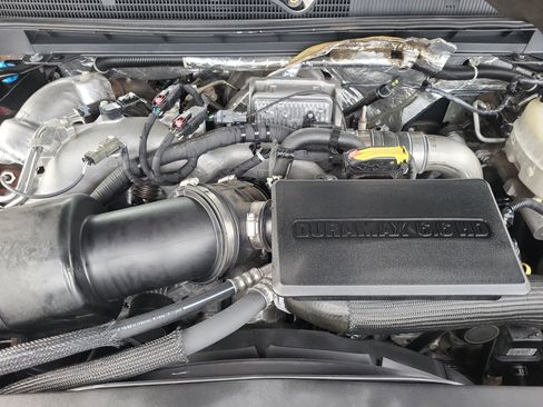 Used 2018 GMC Sierra 2500 Denali w/ Duramax Plus Package image 23