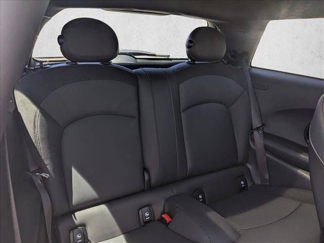 Used 2023 MINI Cooper SE FWD image 20