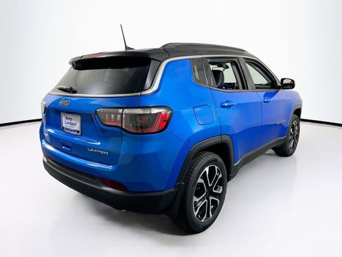 Used 2022 Jeep Compass Limited AWD/4WD image 5