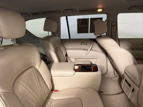 Used 2016 INFINITI QX80 2WD w/ Deluxe Technology Package image 48