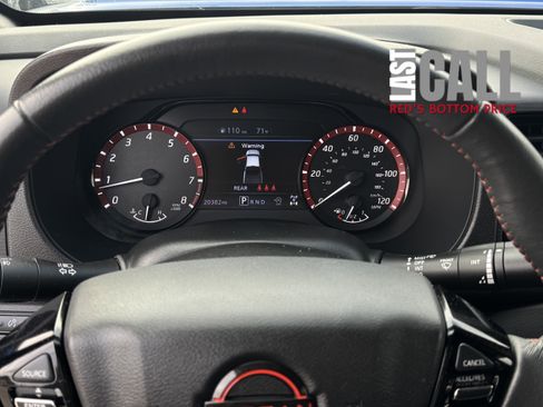 Used 2024 Nissan Frontier PRO-4X w/ Off-Road Protection Package image 18