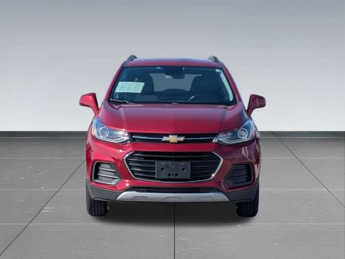 Used 2019 Chevrolet Trax LT w/ LT Convenience Package image 7