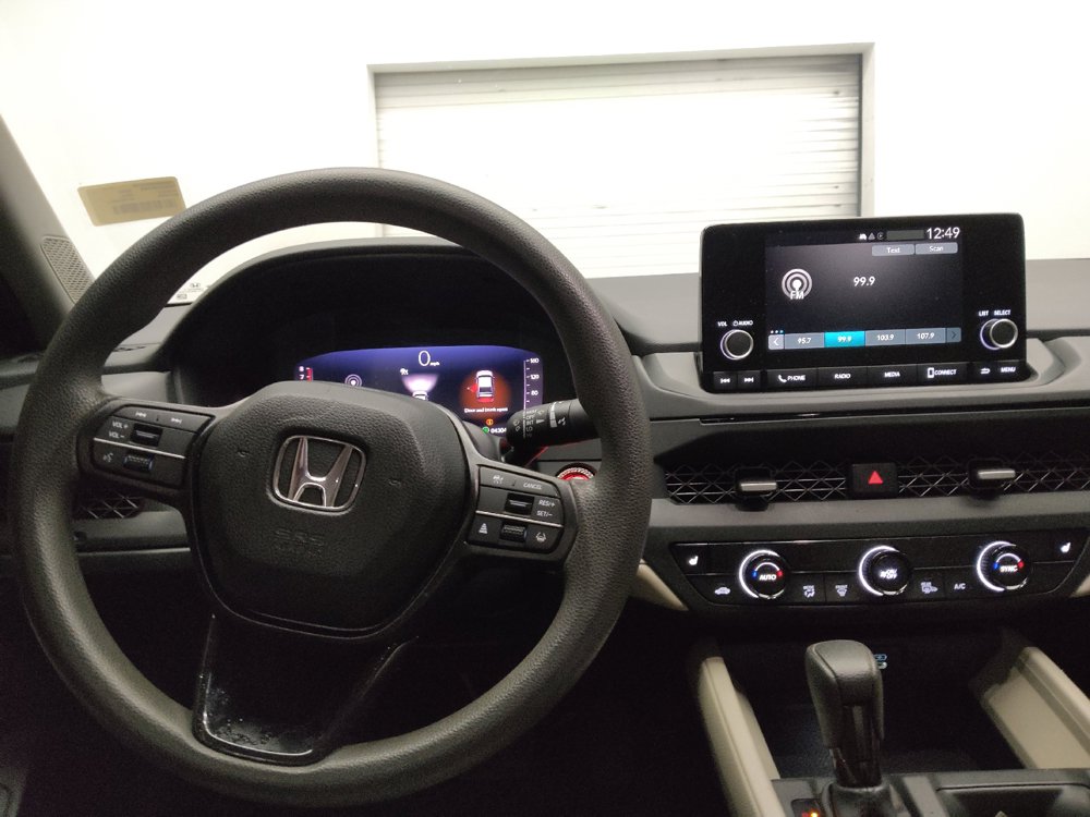 Used 2024 Honda Accord EX image 22