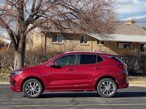 Used 2021 Buick Encore GX Select w/ Sport Touring Package image 8