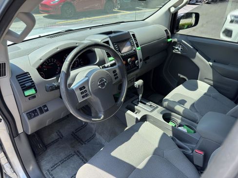 Used 2016 Nissan Frontier SV w/ SV Value Truck Package RWD image 20