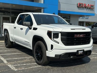 New 2026 GMC Sierra 1500 Pro w/ Graphite Edition
