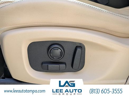 Used 2018 Jaguar F-PACE Prestige image 17