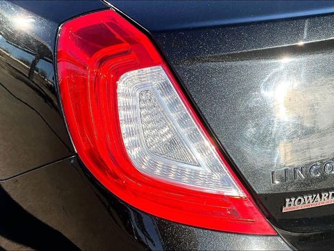 Used 2014 Lincoln MKS AWD w/ Equipment Group 201A image 27