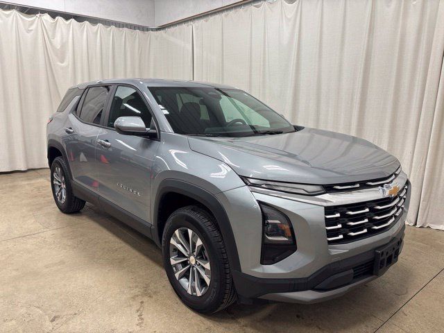 Used 2026 Chevrolet Equinox LT AWD/4WD image 9