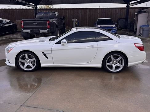 Used 2014 Mercedes-Benz SL 550 image 4