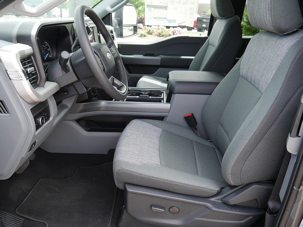 New 2026 Ford F250 XLT AWD/4WD image 10