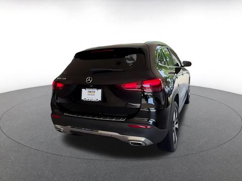 Used 2025 Mercedes-Benz GLA 250 image 12