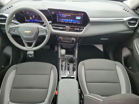 Used 2025 Chevrolet TrailBlazer LT image 14