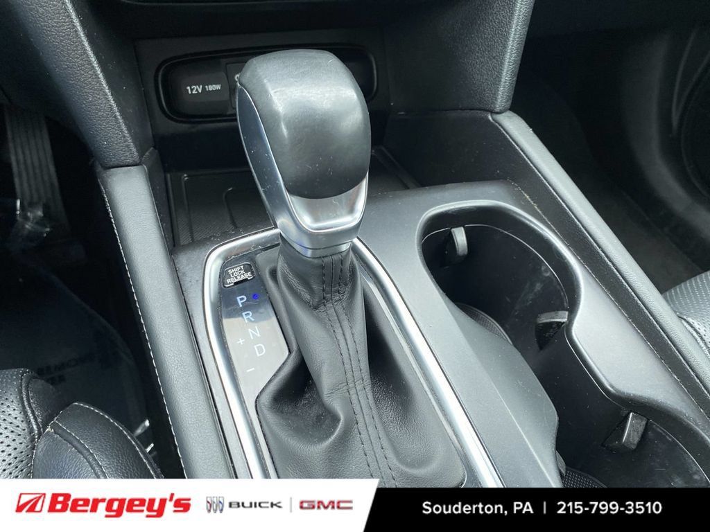 Used 2020 Hyundai Santa Fe SEL AWD/4WD image 19