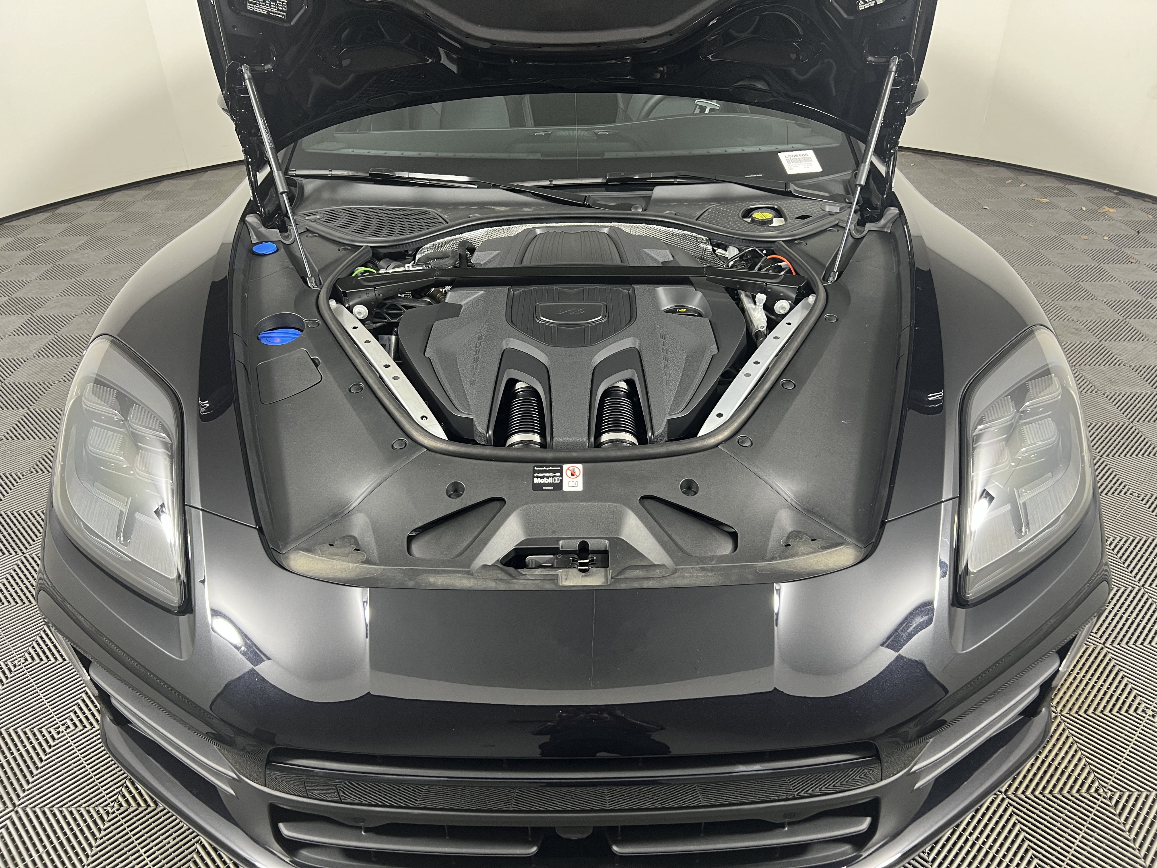 New 2026 Porsche Panamera RWD image 22