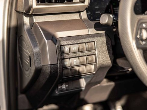 Used 2025 Toyota Tacoma TRD Sport image 18