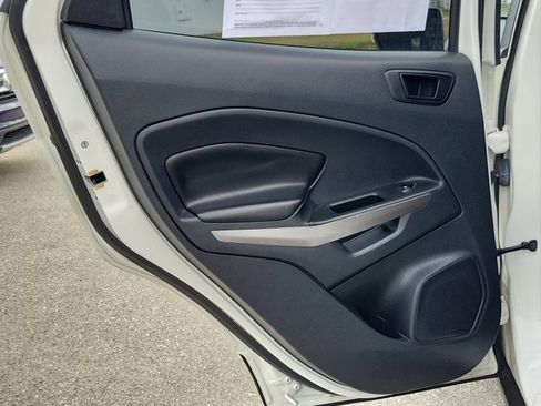 Certified 2019 Ford EcoSport SES image 15
