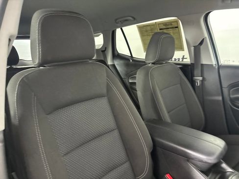 Used 2022 GMC Terrain SLE w/ Driver Convenience Package AWD/4WD image 29