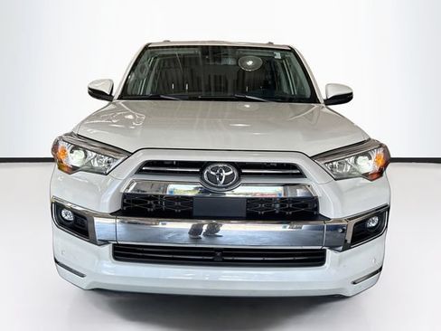 Used 2023 Toyota 4Runner Limited AWD/4WD image 4