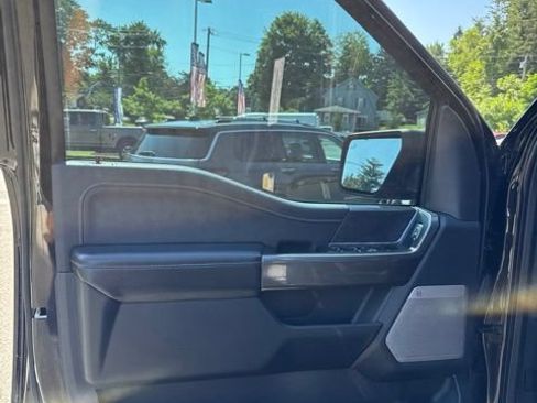 Used 2022 Ford F150 XLT w/ Equipment Group 302A High AWD/4WD image 16