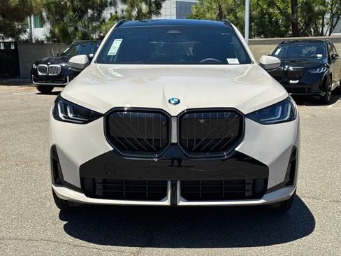 New 2026 BMW X3 xDrive30i w/ Premium Package AWD/4WD image 4