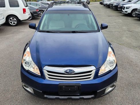 Used 2011 Subaru Outback 2.5i Premium image 3