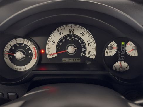 Used 2010 Toyota FJ Cruiser 2WD image 26