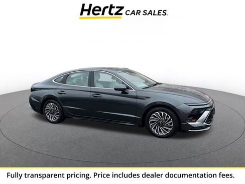 Used 2025 Hyundai Sonata SEL FWD image 1