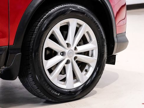 Used 2018 Nissan Rogue Sport SV FWD image 55