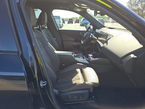 Used 2025 BMW X3 xDrive30 AWD/4WD image 7