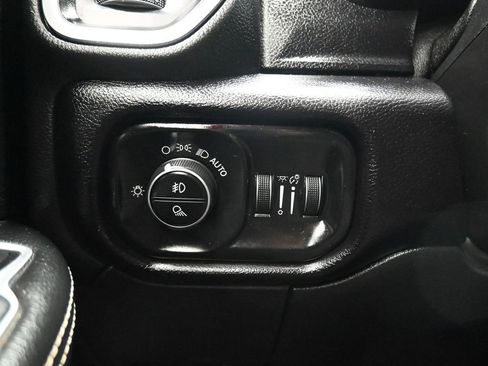 Used 2021 RAM 2500 Laramie image 36