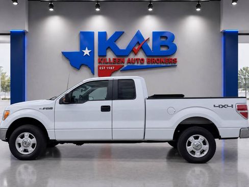 Used 2011 Ford F150 XLT w/ XLT Convenience Pkg AWD/4WD image 5