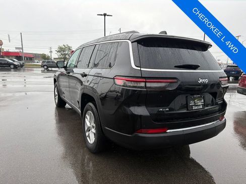 Used 2023 Jeep Grand Cherokee L Laredo AWD/4WD image 4