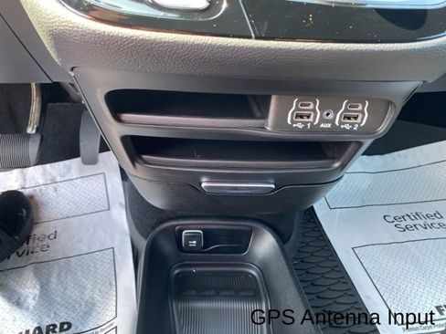 New 2025 Chrysler Pacifica Select w/ Fav Edition Package image 19