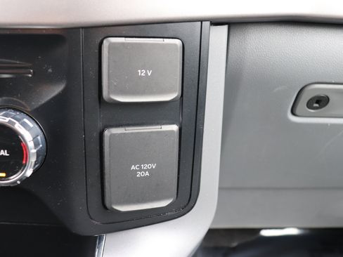 Used 2024 Ford F150 XLT w/ Mobile Office Package image 44