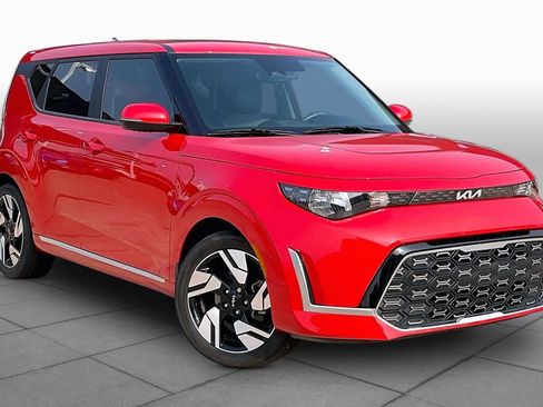 Used 2023 Kia Soul GT-Line FWD image 3