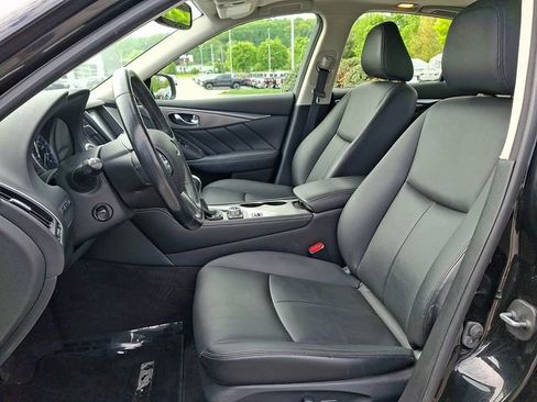 Used 2016 INFINITI Q50 Premium w/ 2.0T Premium Plus Package AWD/4WD image 13