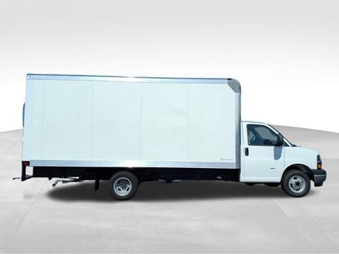 New 2026 Chevrolet Express 3500 w/ Power Convenience Package RWD image 2