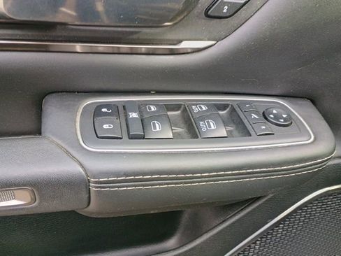 Used 2021 RAM 1500 Limited image 24