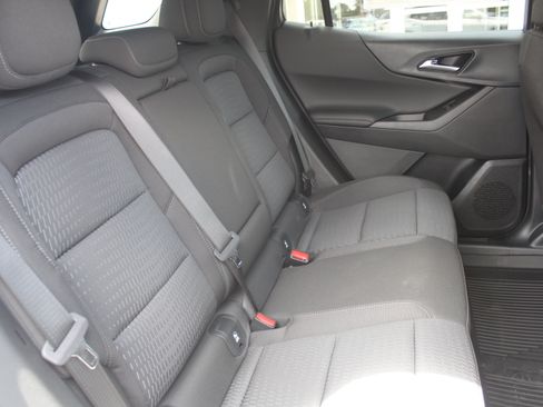 New 2027 Chevrolet Equinox LT FWD image 16