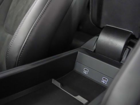 Certified 2023 Porsche 911 Targa 4 GTS image 33