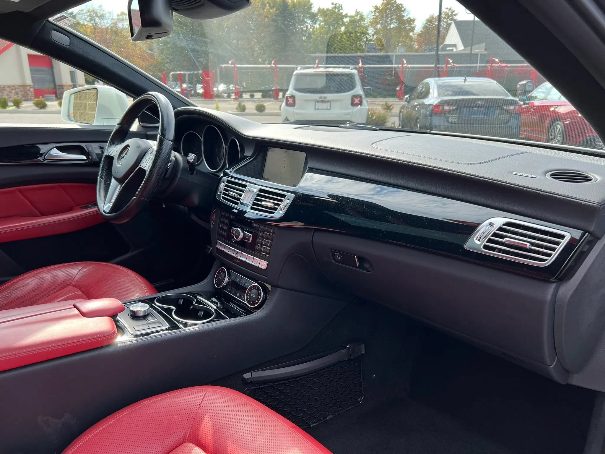 Used 2014 Mercedes-Benz CLS 550 4MATIC image 23