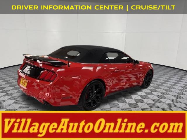 Used 2015 Ford Mustang Convertible RWD image 4