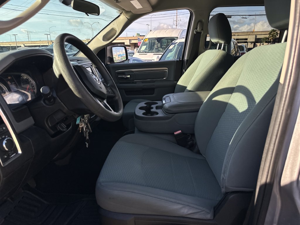 Used 2019 RAM 1500 Classic SLT RWD image 13
